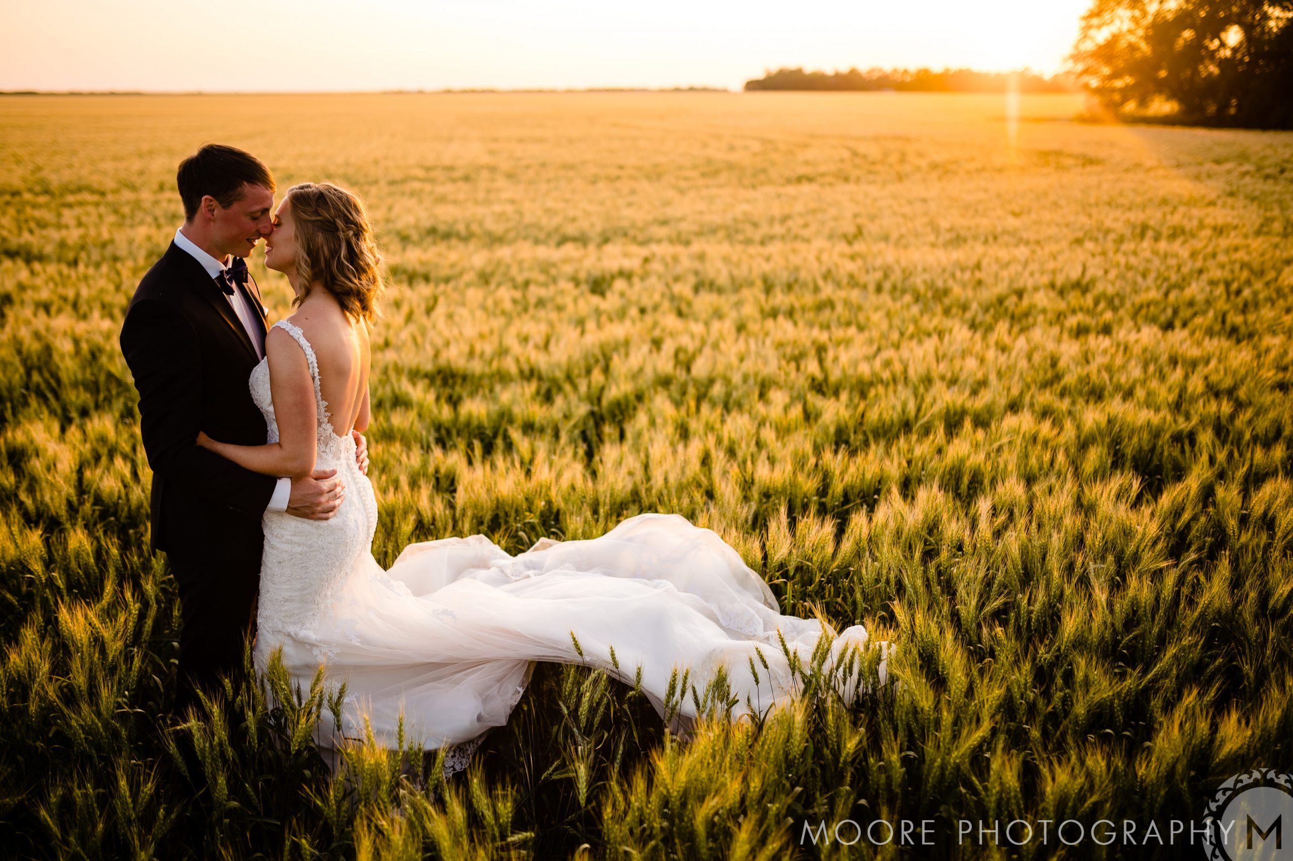 Manitoba Farm Wedding Photography with Ashley & Austin
