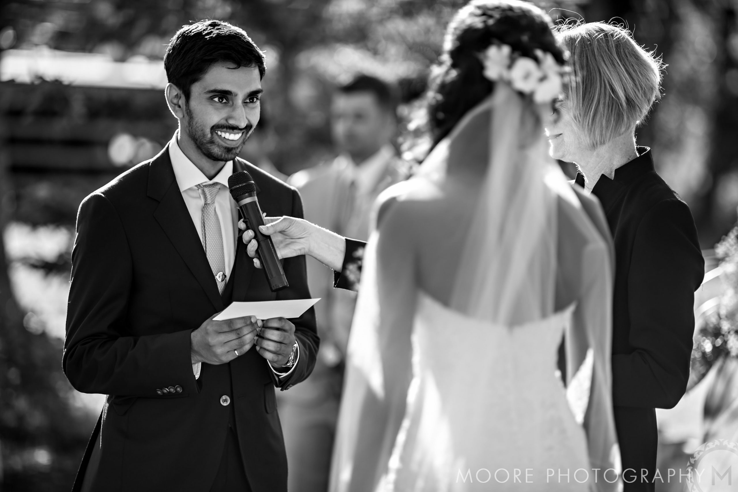 Bridegroom - Wedding Dress